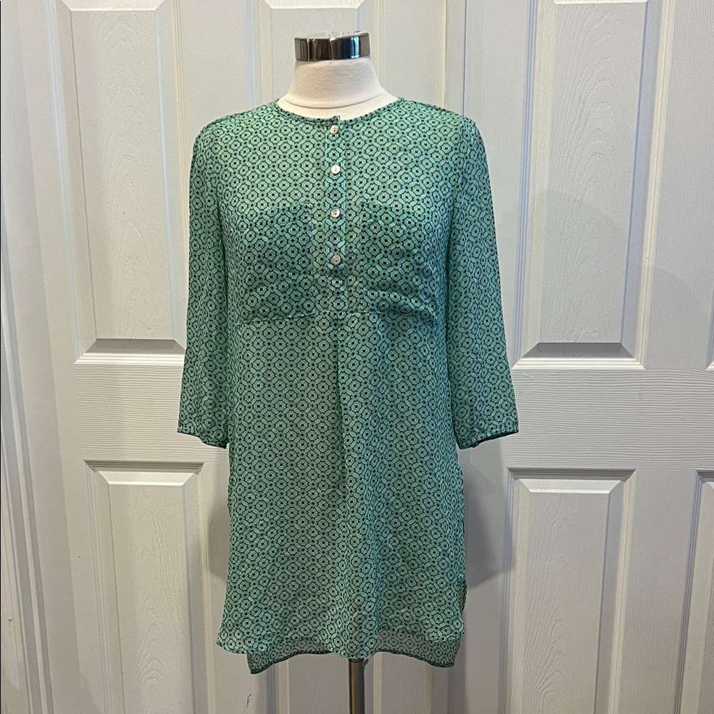 FIGUEROA & FLOWER Sheer Hi Low Tunic Top